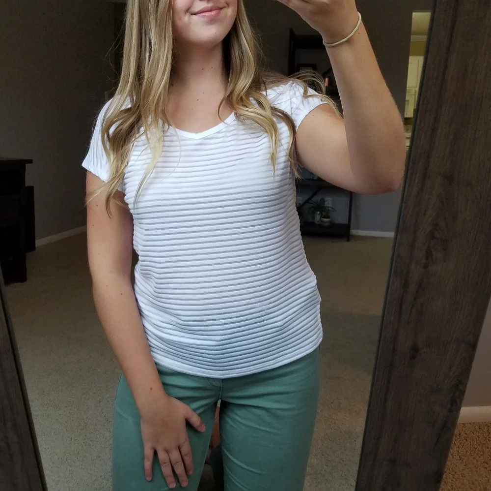 Northcrest White Striped Short Sleeved Top